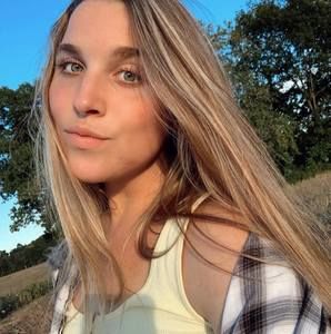 Meet your Posher, Allyson